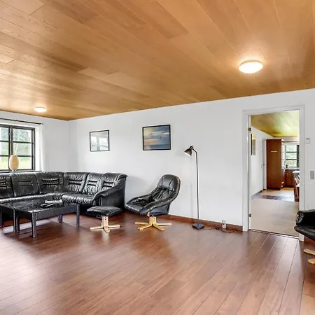 Gorgeous In With Kitchen הנסטהולם